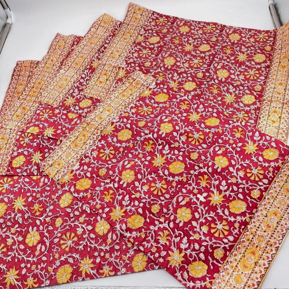Pottery Barn Scarlett Red Gold Floral Cotton Placemats Set of‎ 6 Boho Dining